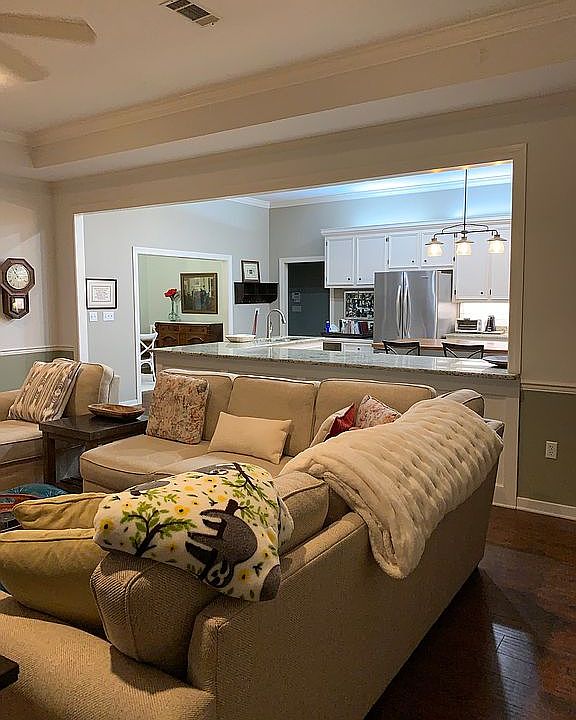 Open plan of den/kitchen 
