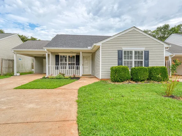 840 W Emerald Springs Dr, Boiling Springs, SC 29316