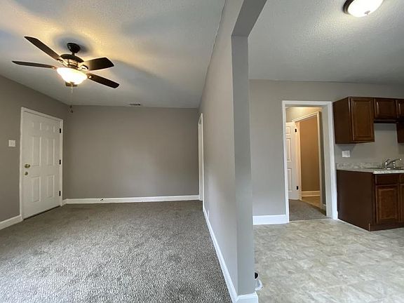 5th image of 1717 S Lauderdale St