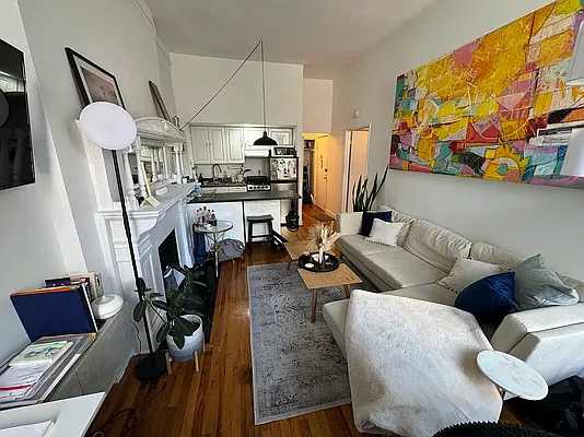 Living room, photo 6
