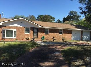 1801 Camelot Dr, Fayetteville, NC 28304