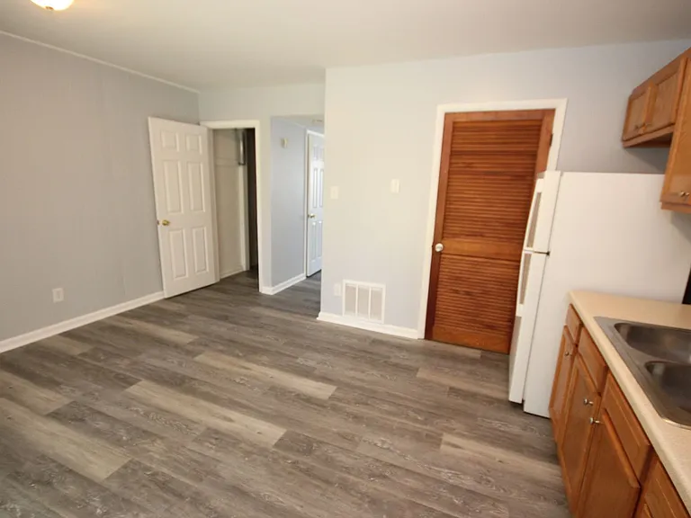Holly Circle Townhouses LLC — Photo 9