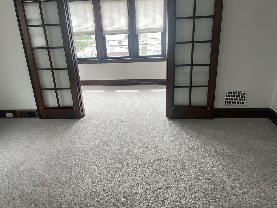 Sun room from Family room