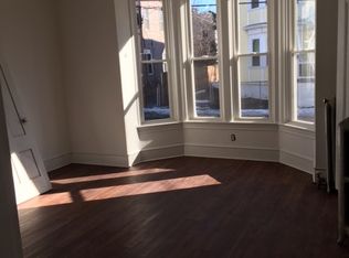 463 Chalkstone Avenue #FL 1ST, Providence, RI 02908