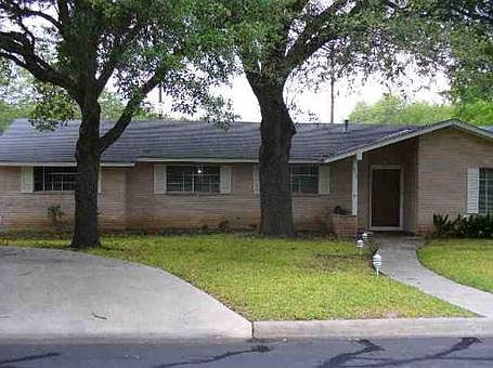 1st image of 317 Tamworth Dr