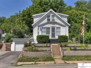 3706 N 48th St, Omaha, NE 68104