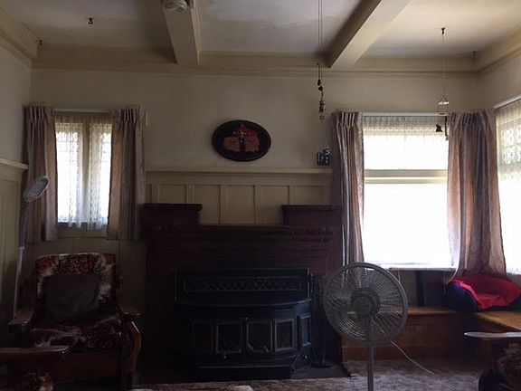 5th image of 390 S 13th St