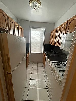 2nd image of 3260 Netherland Ave APT 1G