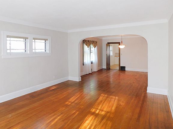 4th image of 316 Dawson Ave