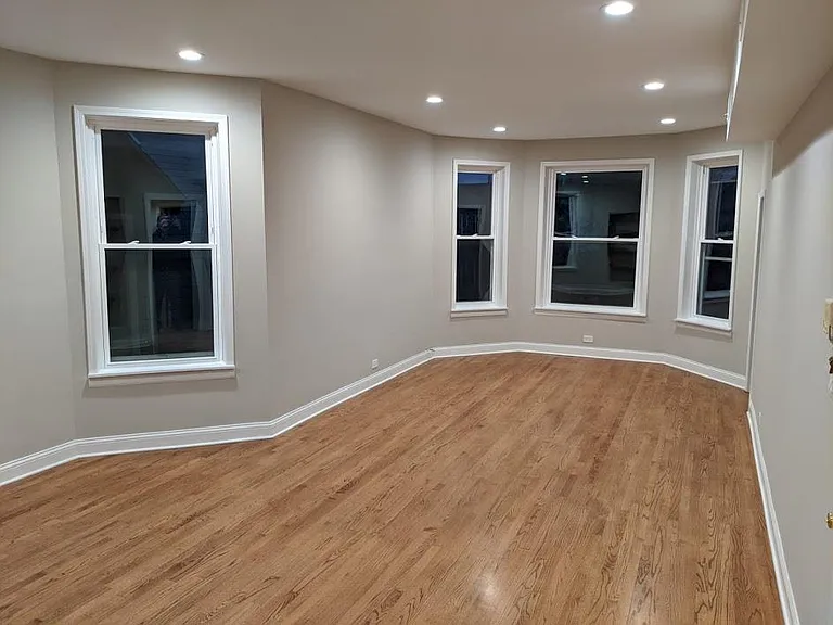3324 W Belden Ave — Photo 9