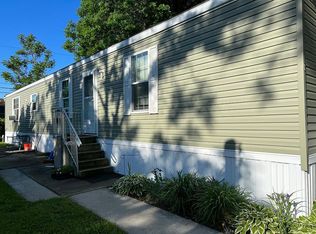 2420 Orchard Ave, Warren, MI 48091