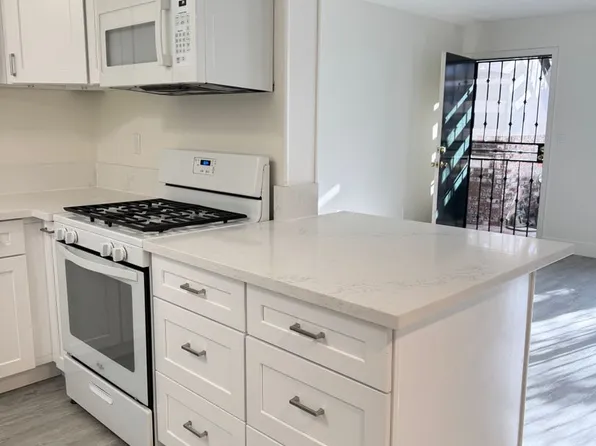 4445 Fanuel St, San Diego, CA