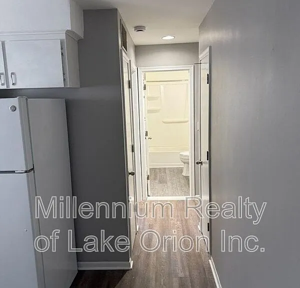 80 Myron St #1 — Photo 3