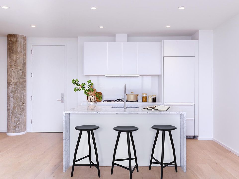 1st image of 160 Imlay St #5E3