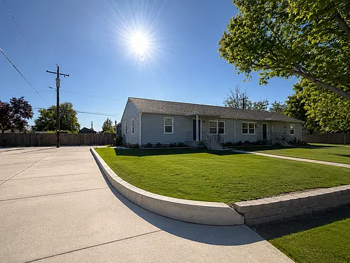 504 Barth Ave #504 Photo 1 504 Barth Ave #504 Photo 1