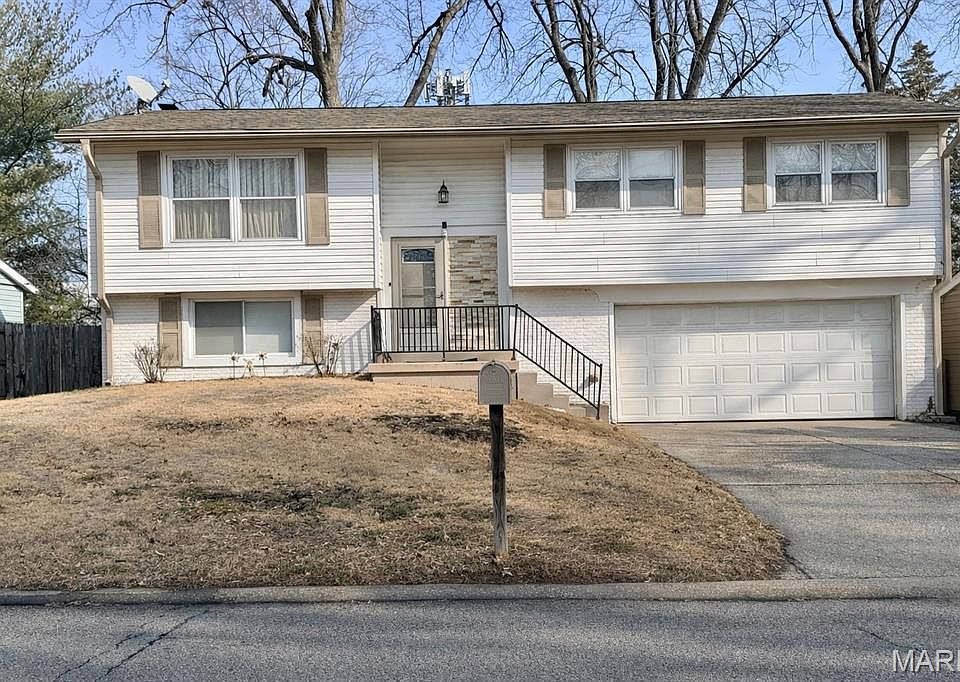 1st image of 204 Bunker Hill Rd