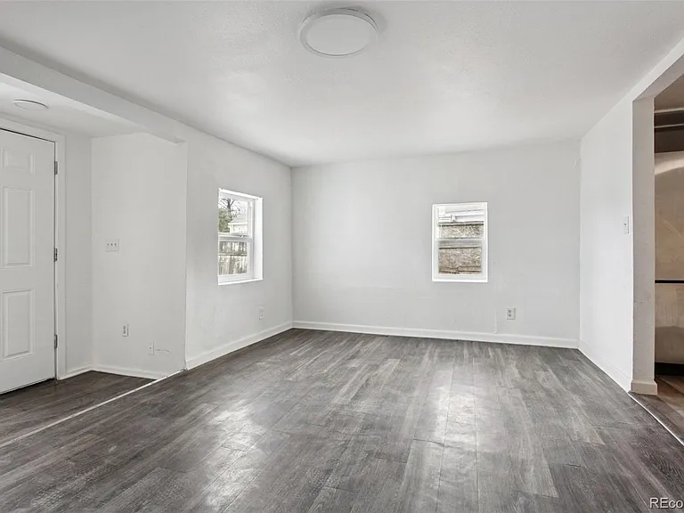 3200 W Custer Pl — Photo 12
