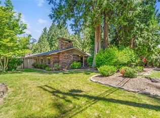 2912 Country Club Rd NW, Olympia, WA 98502