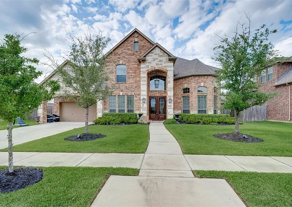 Welcome to 21706 Firemist Way! A Stunning home built by Westin Homes in the much desired Fairfield community!