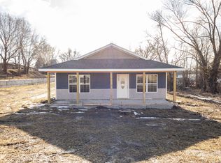 106 W Library St, Huntsville, MO 65259