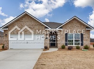 115 Saylor Rose Dr, New Market, AL 35761