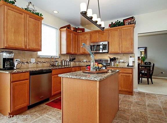 3rd image of 21229 S Meadowview Ln