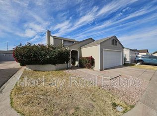 7038 S 42nd St, Phoenix, AZ 85042