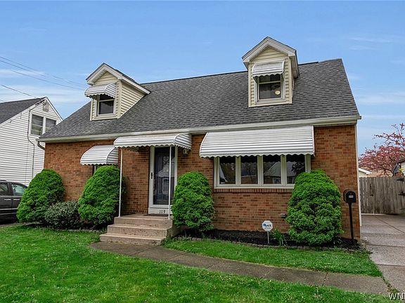 3rd image of 119 Wagner Ave