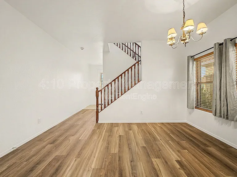 6355 W Sophie Ln — Photo 7