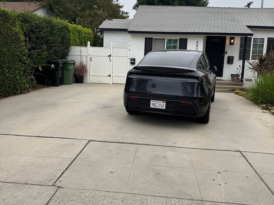 1st image of 6808 Shoshone Ave