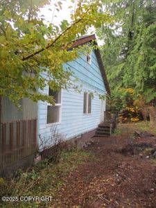 526 Hill Rd, Ketchikan, AK, 99901