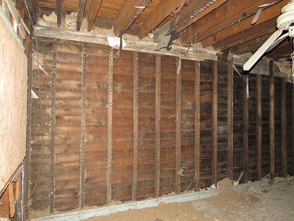 4th image of 222 Kramer Way