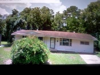 1st image of 205 Forest Hill Dr