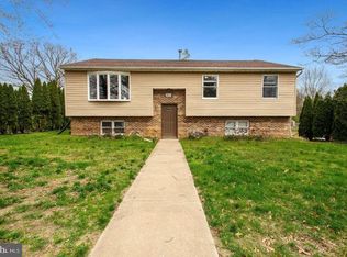 303 S Lowell Ave, Lindenwold, NJ 08021