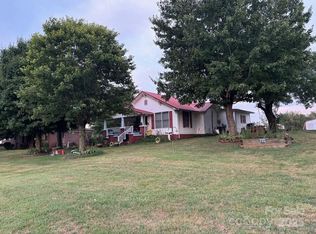 2155 Enon Rd, Morganton, NC 28655