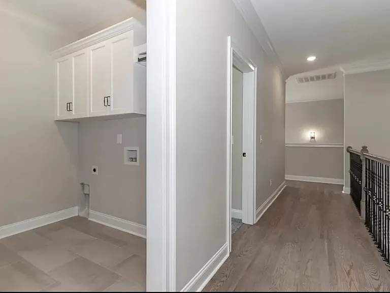 River Oaks Ln — Photo 16