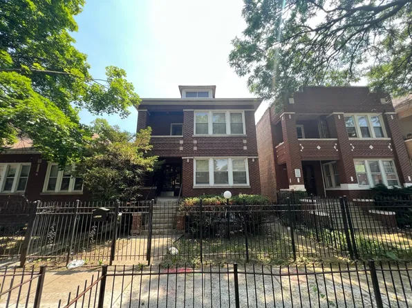 6725 S Artesian Ave, Chicago, IL 60629