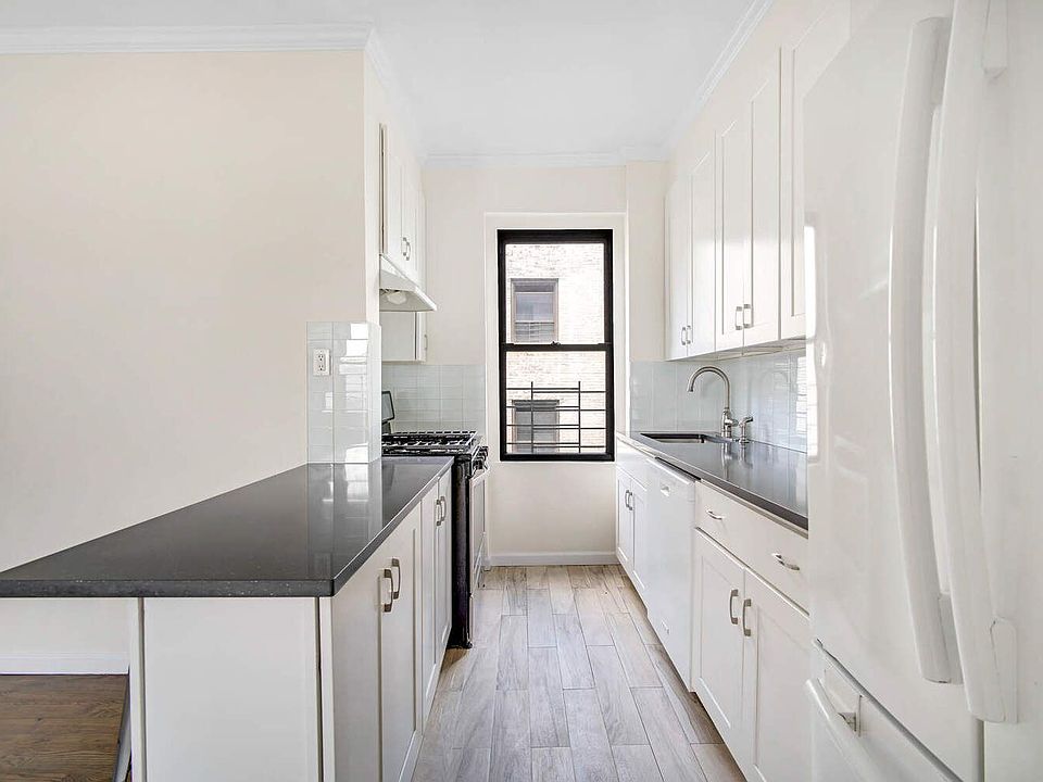 1st image of 21-77 33rd St APT 4G