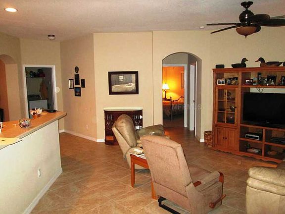 3rd image of 4052 Carteret Dr