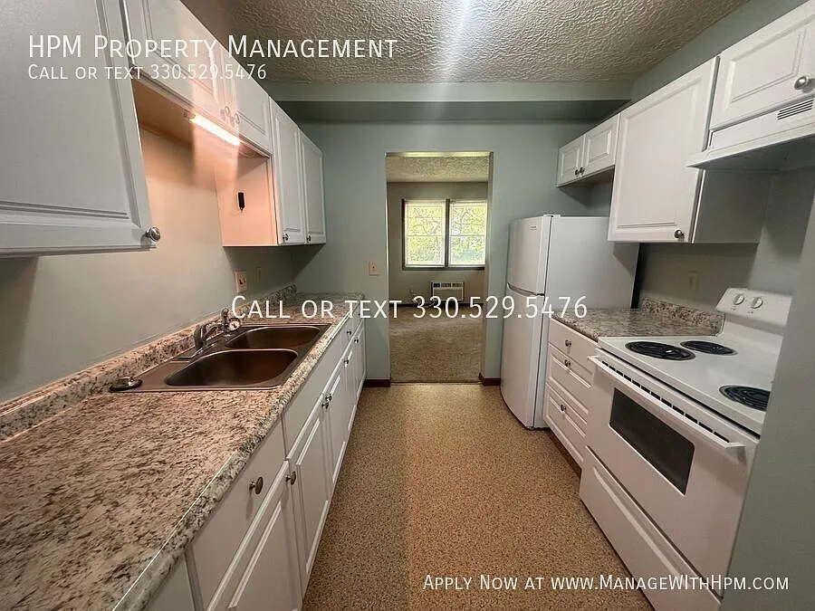 2 bed, 1.5 bath, 1024 sqft, $895 — Photo 4