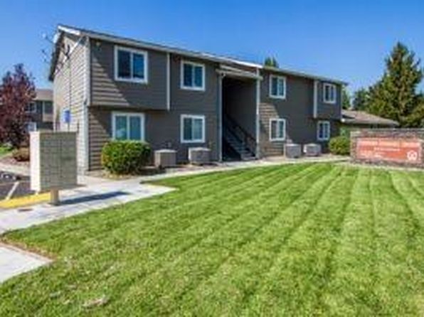 331 NW Boardman Ave