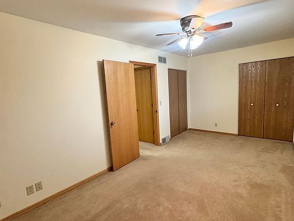 5th image of 2723 N 93rd St