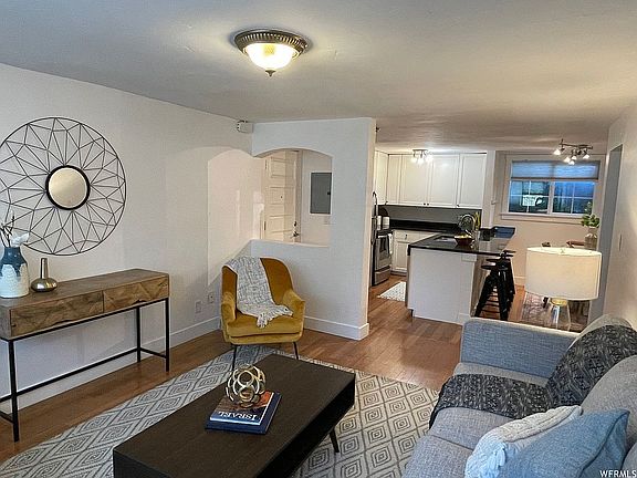 2nd image of 320 S 800 E APT 10