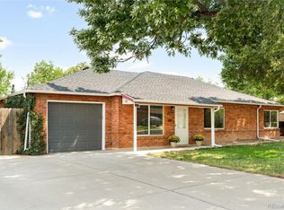 1176 Tucson St, Aurora, CO 80011