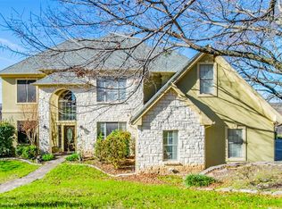 1732 Inspiration Ln, River Oaks, TX 76114