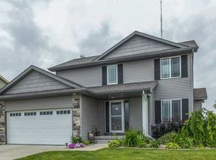 3107 SE Keystone Dr, Grimes, IA 50111