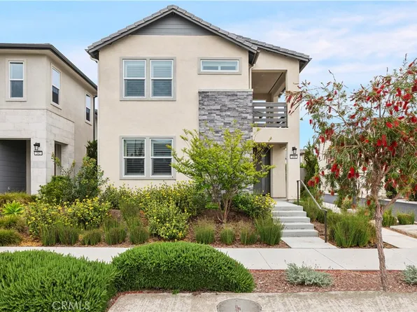 200 Chorus, Irvine, CA 92618