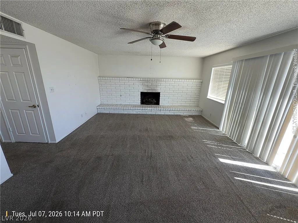 4 bed, 3.0 bath, 2181 sqft, $2,246 — Photo 3