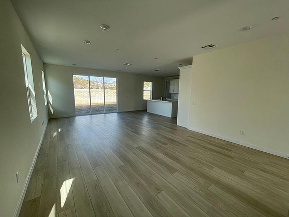 5th image of 27762 Marquee Dr