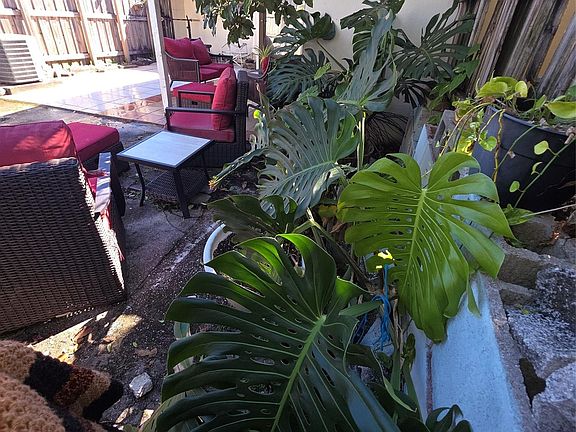2nd image of 5451 SW 36th Street